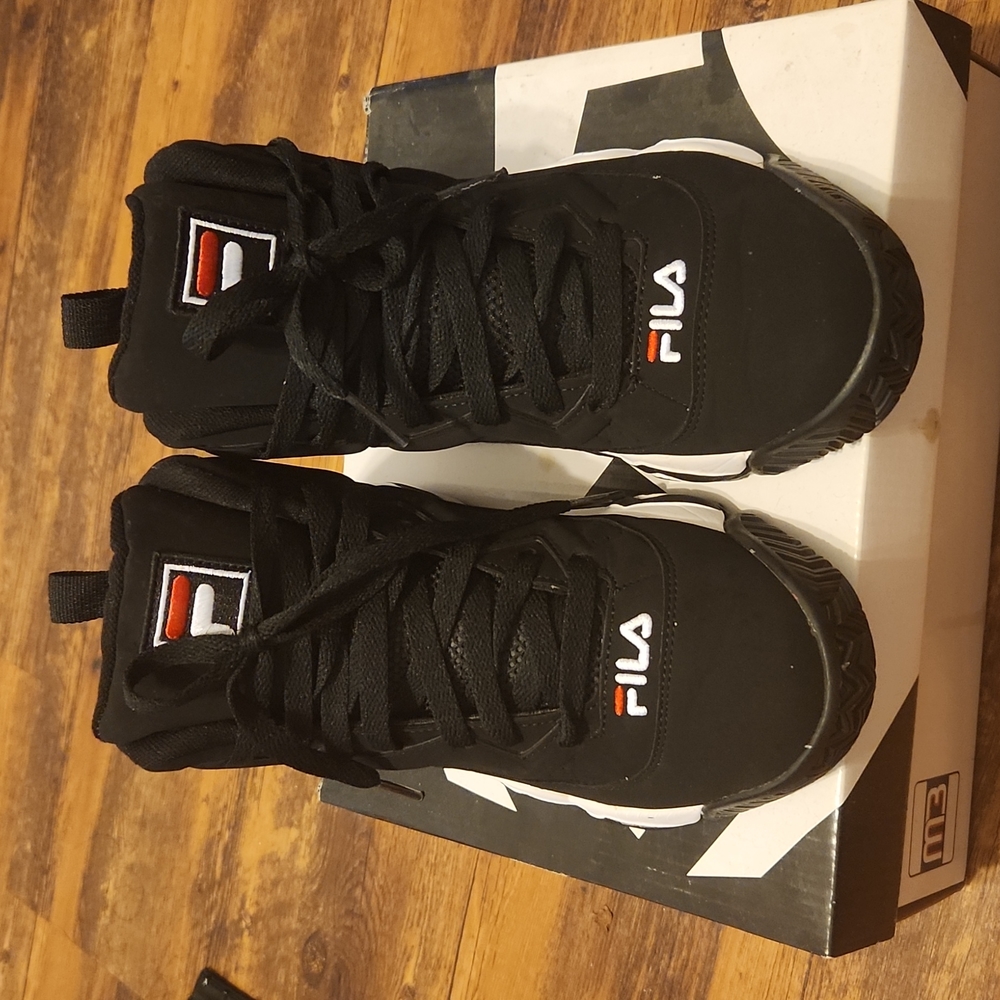 Fila sneakers